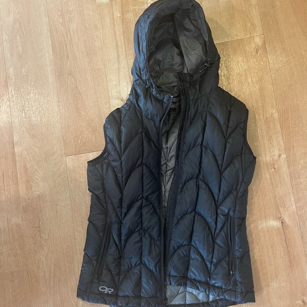 Outdoor research puffy vest